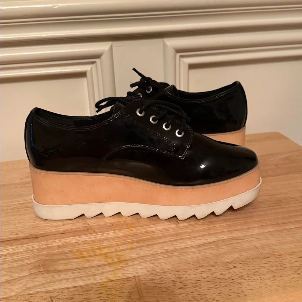 Aldo Black Patent Leather Oxfords‎ Sz 5Uk/7-7.5 US